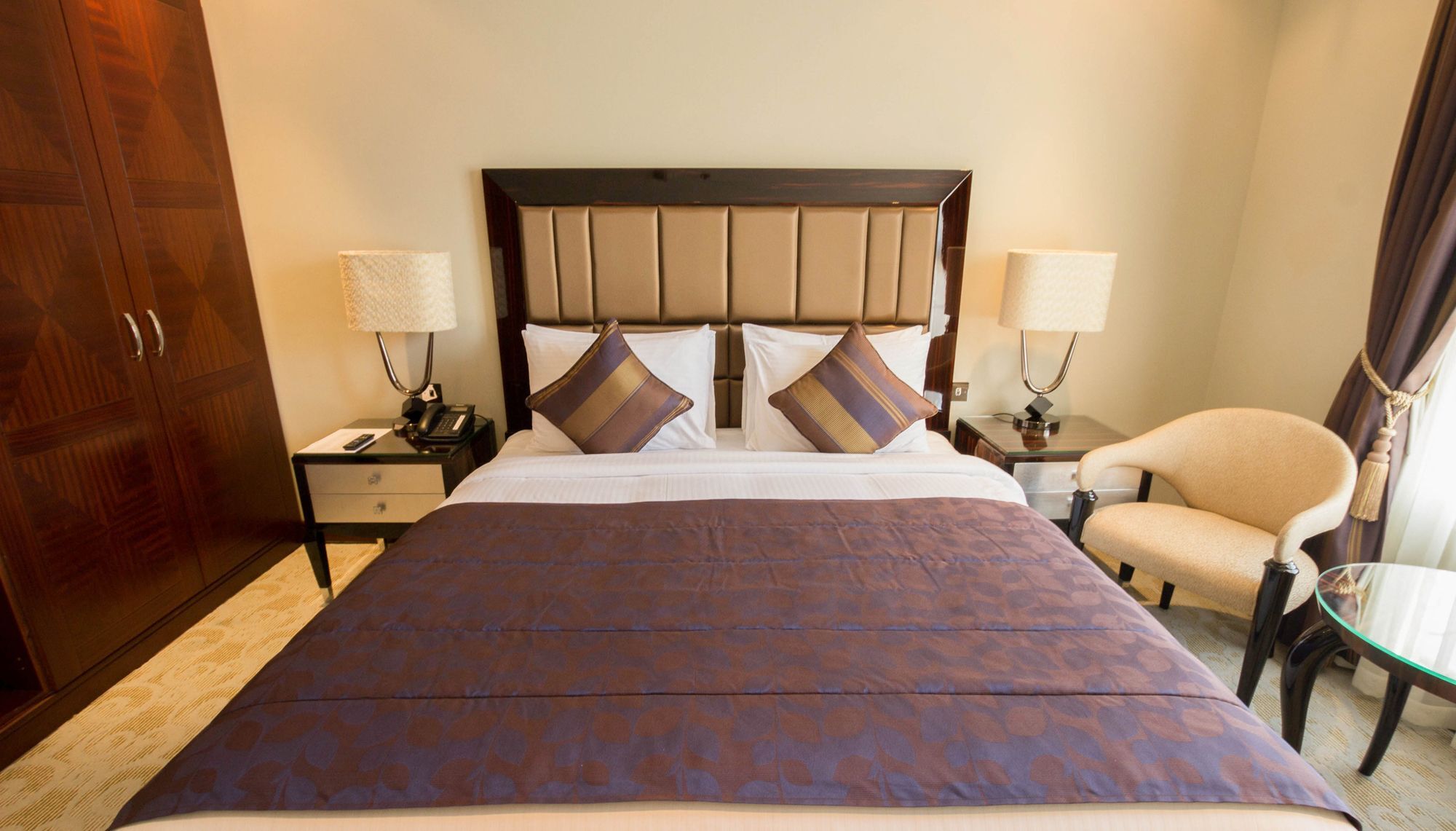 Premium Strato 4*